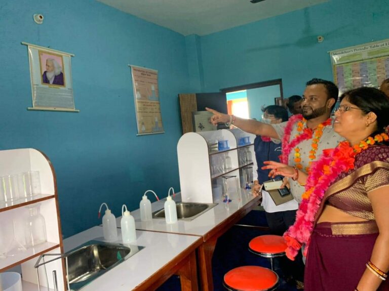 मौलापुरमा बहुप्राविधिक शिक्षालय ल्याबको उद्घाटन