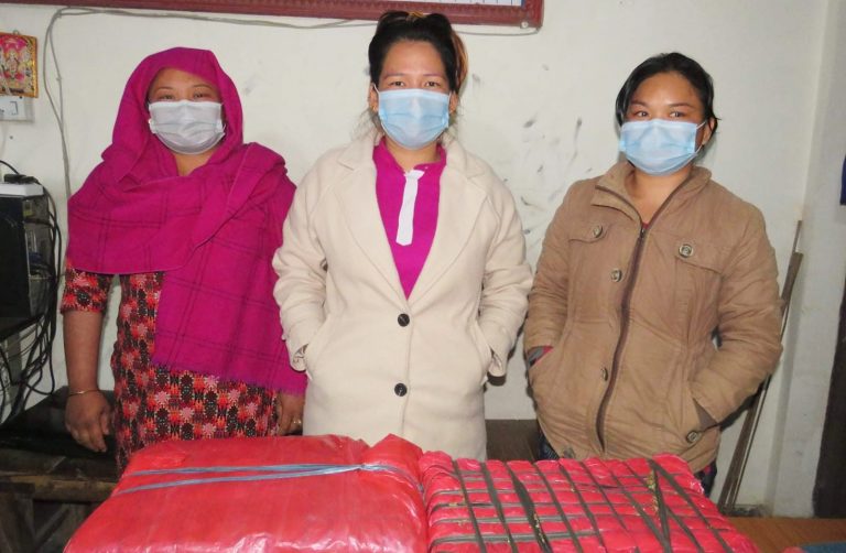 रौतहटमा लागु औषध गाँजा सहित चितवनका तिन जना महिला पक्राउ