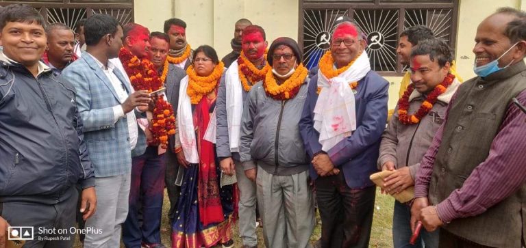 एमाले रौतहटका जिल्ला पदाधिकारीहरुले गरे पदभारग्रहण