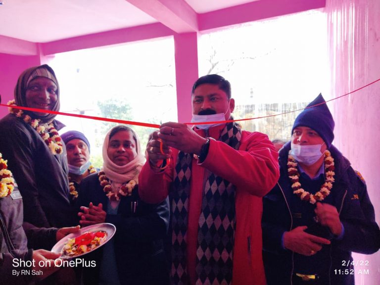 गौर नगरपालिकाले ब्लड बैंक रक्त संचार भवनकाे निर्माण कार्य सम्पन्न