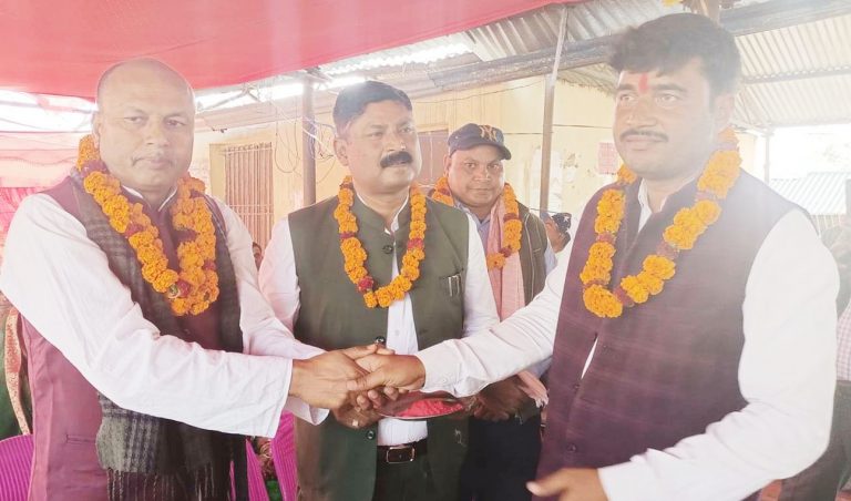 रौतहटमा लोकतान्त्रिक समाजवादी पार्टी नेपालको पार्टी प्रवेश कार्यक्रम सम्पन्न