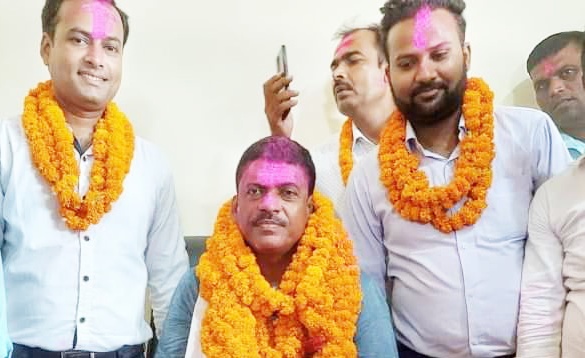 रौतहटको गढीमाई नगरपालिका  नवनिर्वाचित जनप्रतिनिधि मेयर श्याम यादबले गराए शपथ ग्रहण