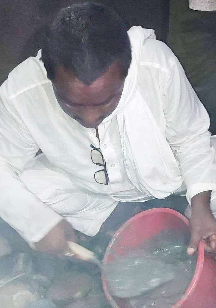 रौतहटको वृन्दावनका मेयर कुर्मीले ३० लाखको लागतमा विद्यालयको गरे शिलान्यास ।