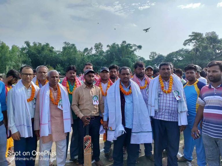 रौतहटको वृन्दावनमा नगरस्तरीय मेयर कप क्रिकेट प्रतियोगिता शुरु