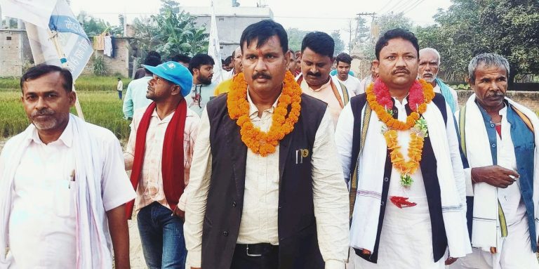 रौतहट २ का स्वतन्त्र उम्मेदवार किरण साह जनताको घरदैलो