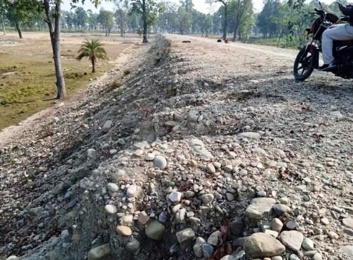 चन्द्रपुर नगरपालिका वडा नम्बर ९को सडक स्तरोन्नतिको नाममा बजेटको दुरुपयोग