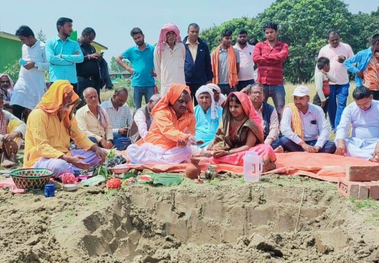 ४ कोठे सुविधा सम्पन्न स्वास्थ्य चौकी भवनको मेयर कुर्मीद्वारा शिलान्यास