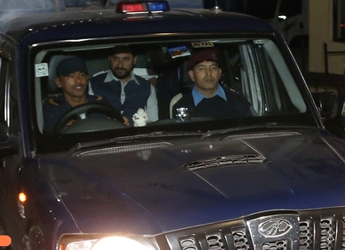 रास्वपाका सभापति रवि लामिछानेलाई पोखराबाट बयानका लगि काठमाडौं ल्याइयो