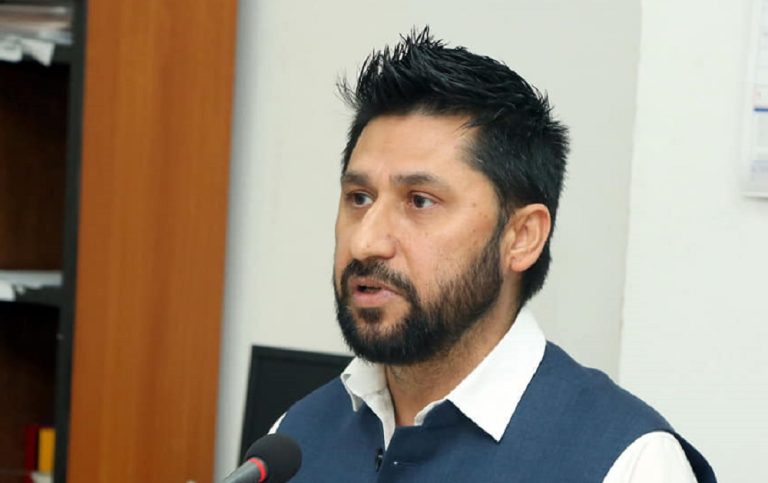 प्रहरीको फरेन्सिक रिपोर्ट सहकारीमा रवि लामिछानेको हस्ताक्षर नै नक्कली