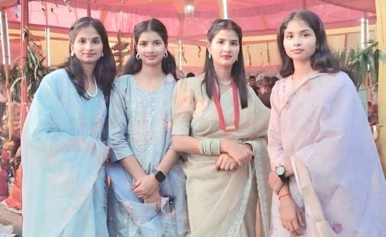 बारा जिल्लाका देवताल गाउँपालिकाका एकै परिवारका चारै दिदी-बहिनी सरकारी जागिरे