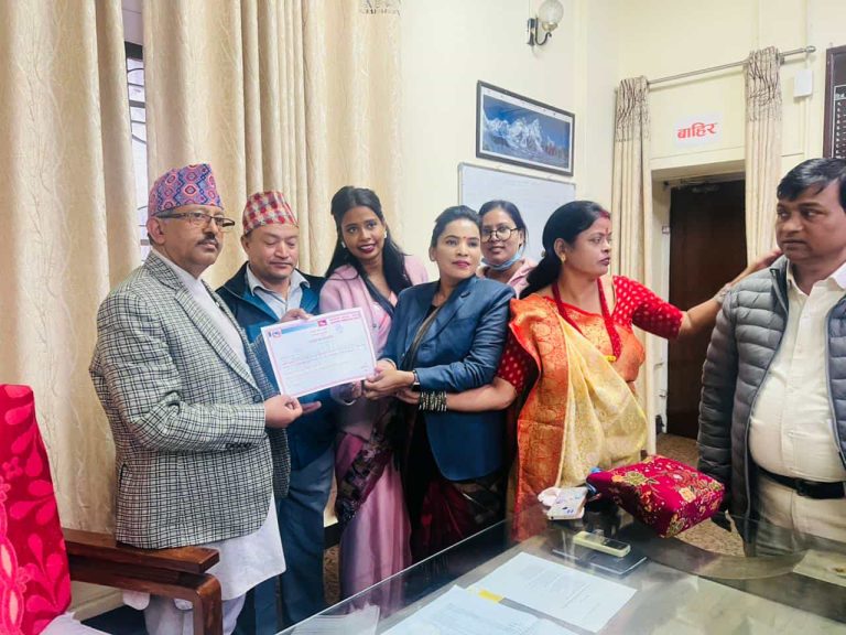 गणेश कुमार मण्डलको अध्यक्षतामा ‘सार्वभौम नागरिक पार्टीले पायो दल दर्ताको प्रमाणपत्र